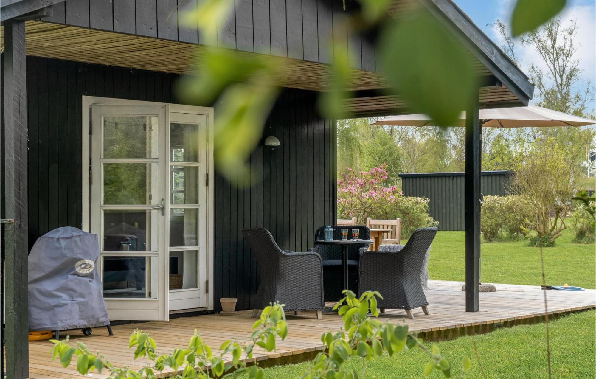 2 Bedroom Cozy Home In Nakskov Exterior foto